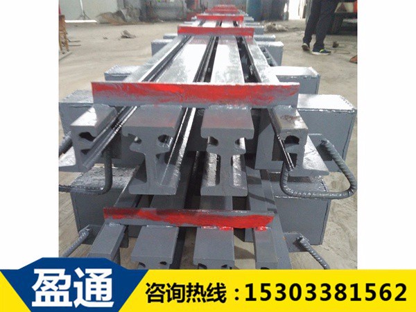 GQF-MZL-240型模數(shù)式橋梁伸縮縫 GQF-MZL-240型模數(shù)式橋梁伸縮縫
